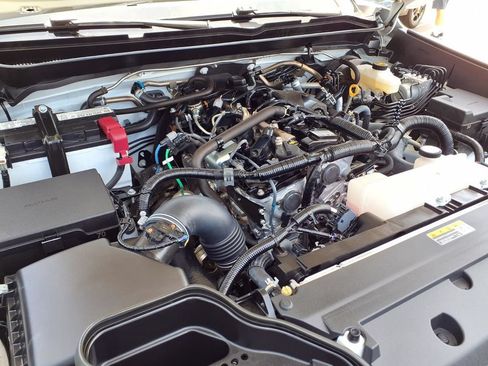 Used 2025 Toyota Tacoma TRD Sport RWD image 24
