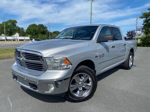 Used 2015 RAM 1500 Big Horn AWD/4WD image 1