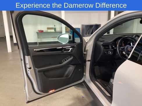 Used 2019 Porsche Macan S image 10