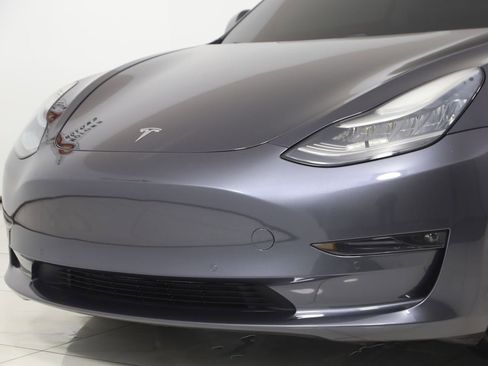 Used 2018 Tesla Model 3 Long Range image 54