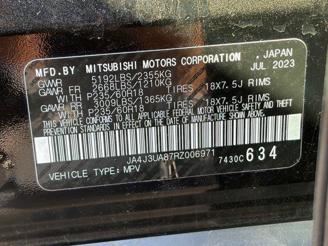 Used 2024 Mitsubishi Outlander ES FWD image 14