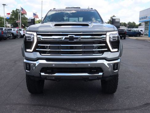 New 2026 Chevrolet Silverado 3500 LTZ w/ LTZ Plus Package AWD/4WD image 34