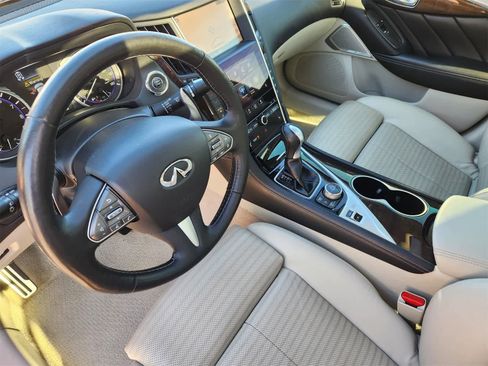 Used 2017 INFINITI Q50 Red Sport 400 image 2