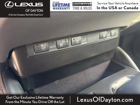 Used 2024 Lexus ES 350 w/ Premium Package image 21