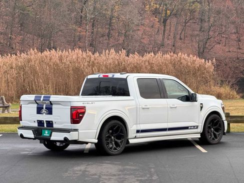 Used 2025 Ford F150 Lariat w/ Equipment Group 502A High image 5