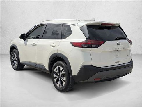 Used 2023 Nissan Rogue SV w/ SV Premium B Package FWD image 7