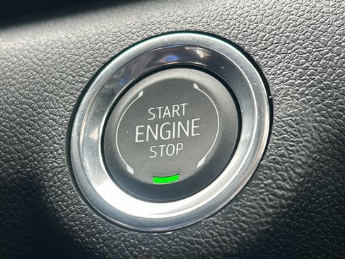 New 2027 GMC Terrain AT4 w/ Technology Package II AWD/4WD image 18
