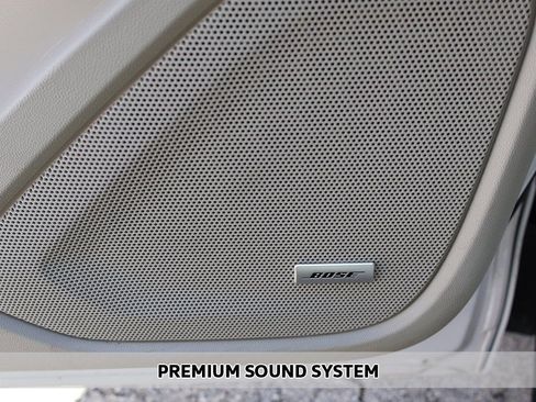 Used 2020 GMC Terrain Denali w/ Denali Premium Package image 3