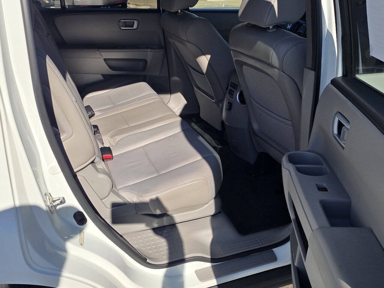 Used 2015 Honda Pilot EX-L image 12