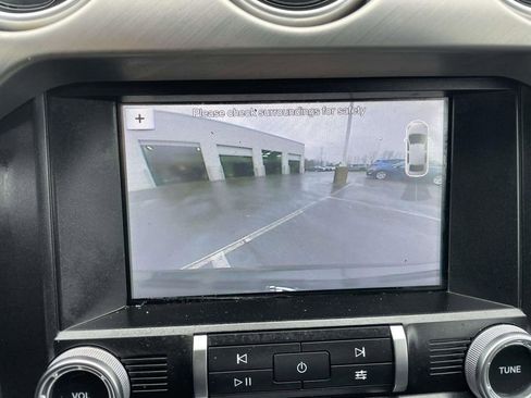 Used 2019 Ford Mustang Premium image 40
