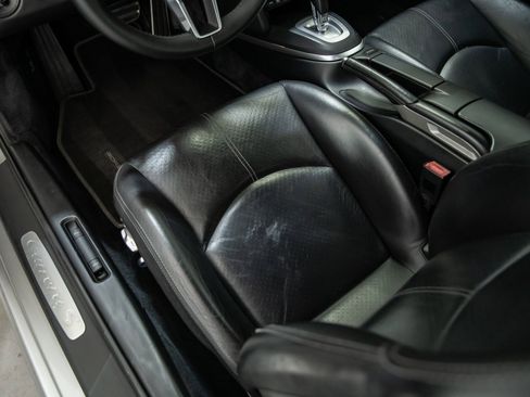 Used 2009 Porsche 911 Carrera S RWD image 14