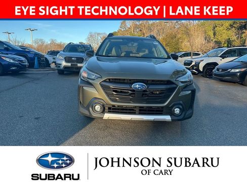 Used 2024 Subaru Outback Limited XT image 2