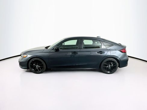 Used 2025 Honda Civic Sport image 4