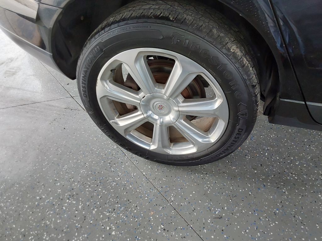 Used 2013 Cadillac SRX Performance w/ Driver Awareness Package FWD image 21