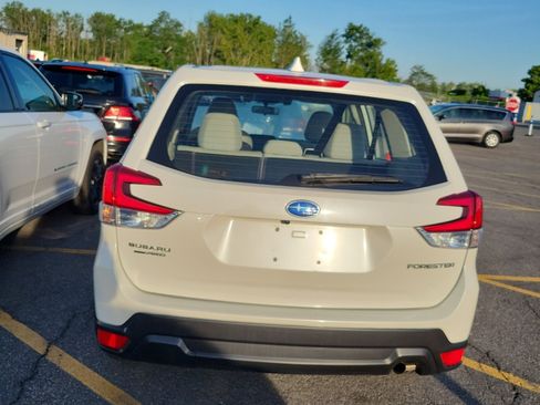 Used 2021 Subaru Forester AWD/4WD image 6