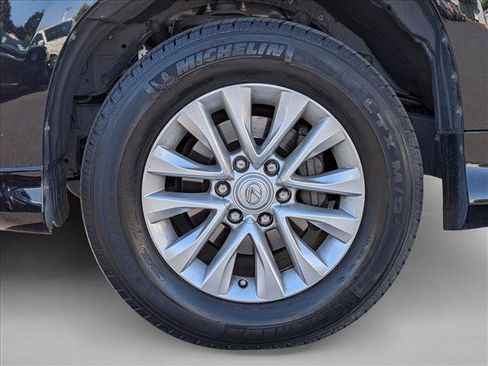 Used 2017 Lexus GX 460 Premium w/ Premium Package AWD/4WD image 24