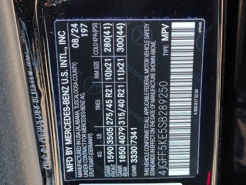 Used 2025 Mercedes-Benz GLS 450 4MATIC image 40