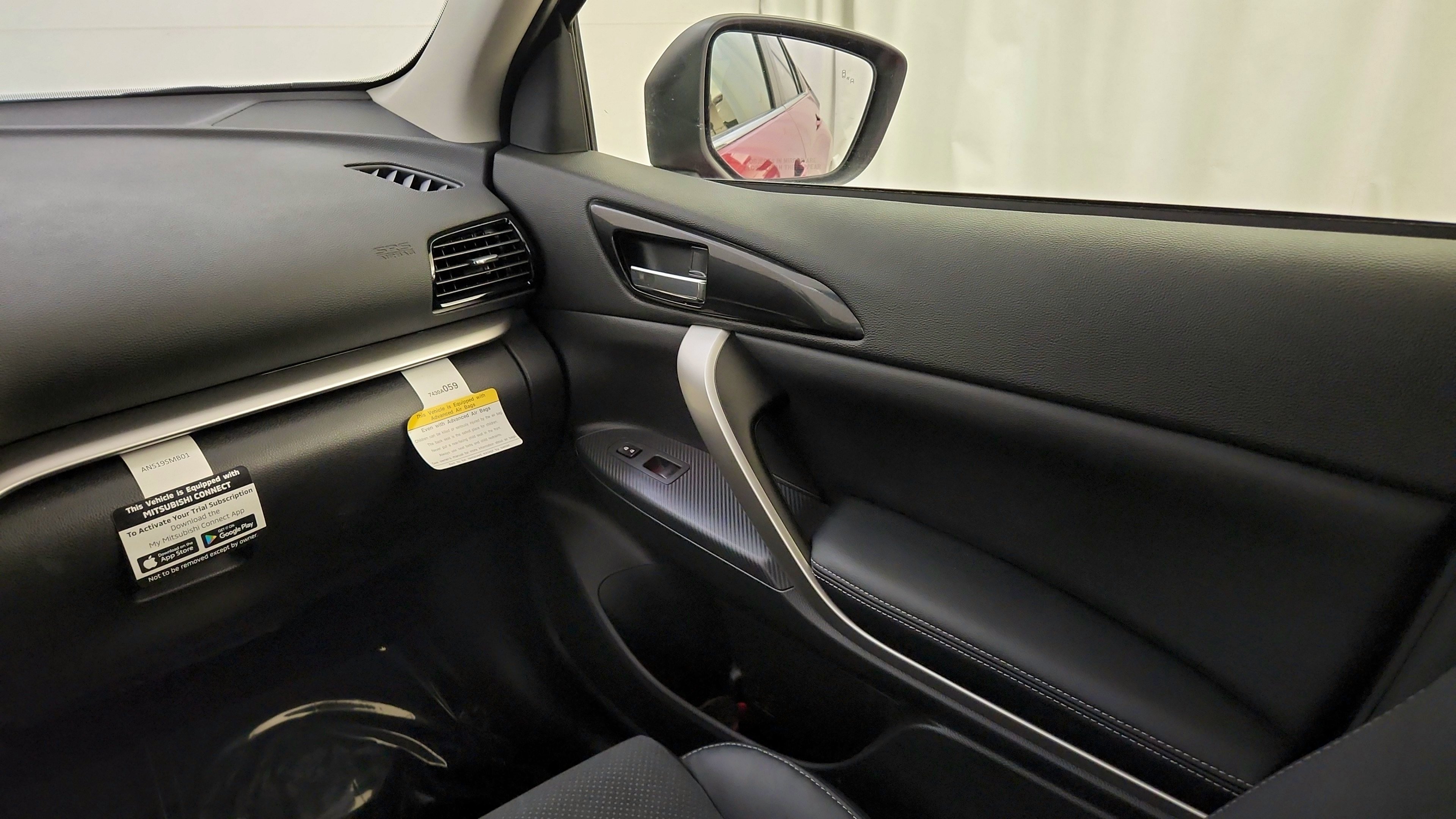 Used 2025 Mitsubishi Eclipse Cross SE AWD/4WD image 29