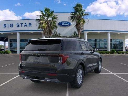 New 2026 Ford Explorer Active w/ Active Comfort Package image 9