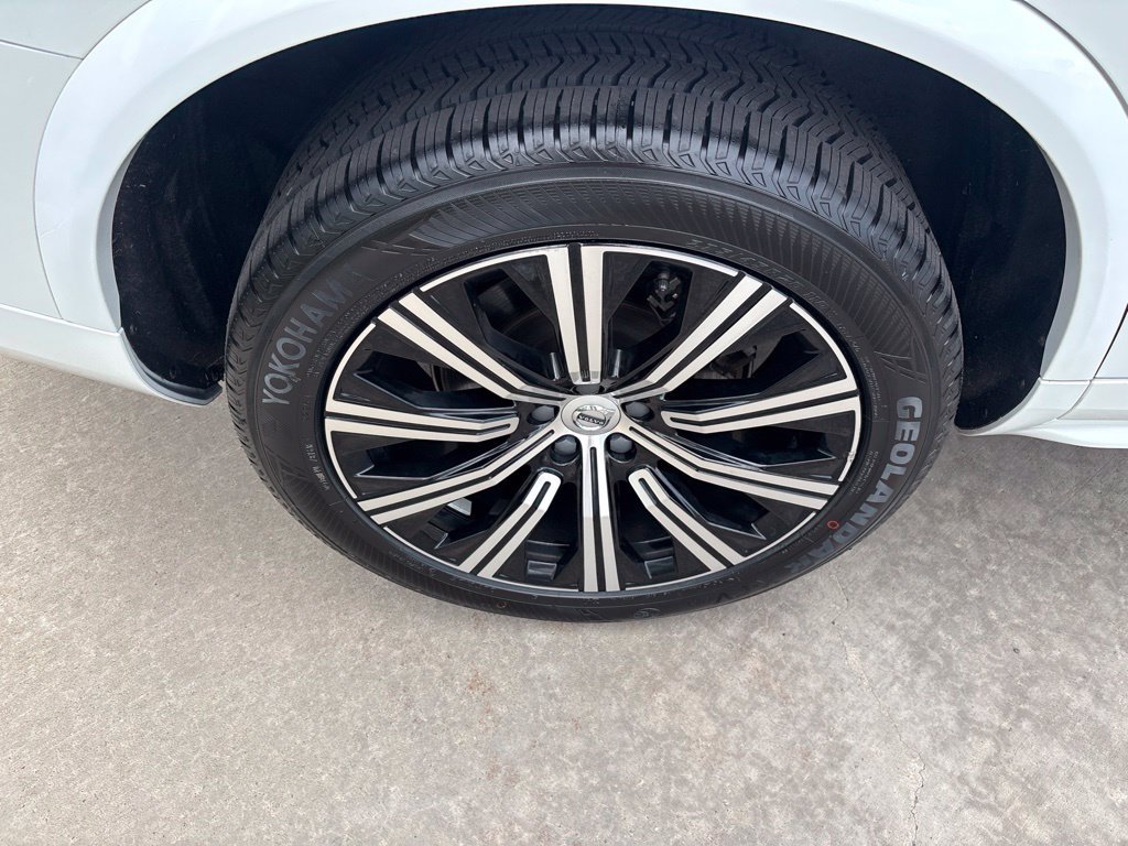 Certified 2023 Volvo XC90 B5 Core w/ Climate Package AWD/4WD image 14