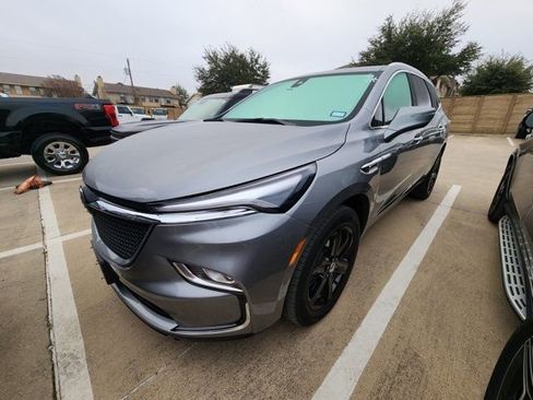 Used 2024 Buick Enclave Essence w/ Sport Touring Edition image 3