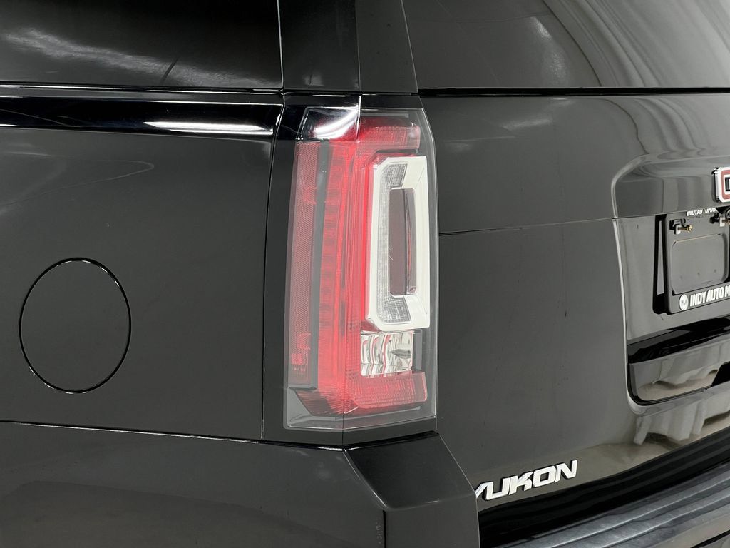 Used 2016 GMC Yukon SLT w/ Open Road Package AWD/4WD image 41