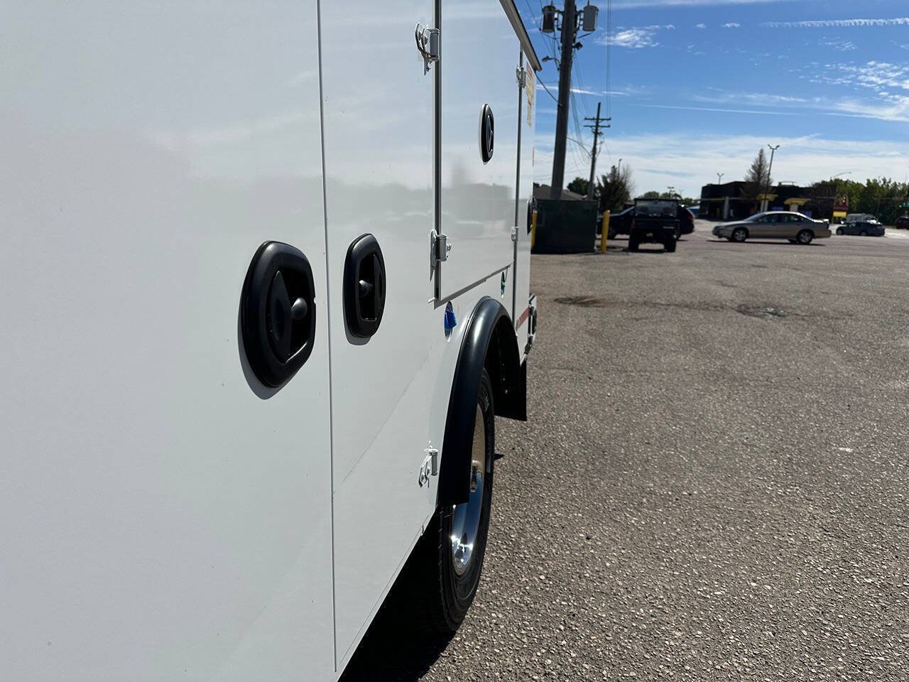 Used 2018 Ford F550 4x4 Regular Cab Super Duty image 24