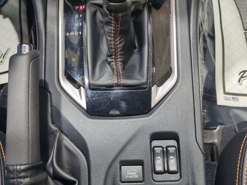 Used 2019 Subaru Crosstrek 2.0i Limited w/ Moonroof Package w/Navigation AWD/4WD image 20