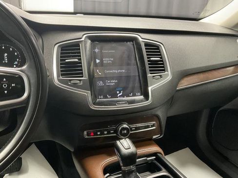 Used 2019 Volvo XC90 T6 Momentum w/ Advanced Package image 22