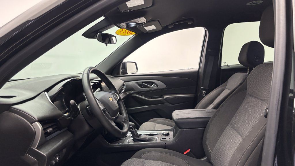 Used 2023 Chevrolet Traverse LT w/ LPO, Floor Liner Package AWD/4WD image 11
