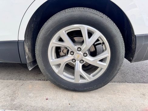 Used 2020 Chevrolet Equinox Premier image 18