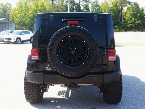 Used 2016 Jeep Wrangler Unlimited Sahara w/ Trailer Tow Group AWD/4WD image 6