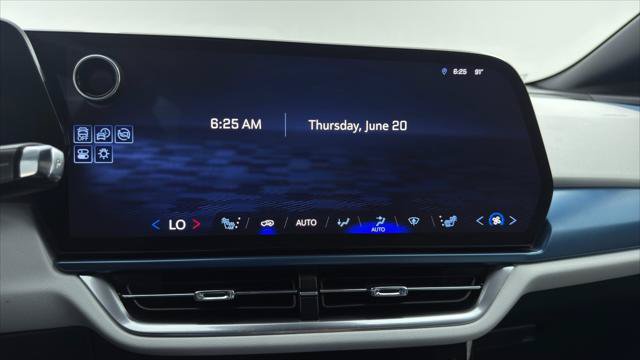 Used 2025 Chevrolet Equinox EV LT w/ Convenience Package FWD image 34