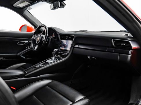 Used 2018 Porsche 911 Carrera 4S AWD/4WD image 41