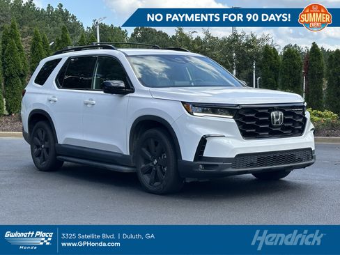 Used 2025 Honda Pilot Black Edition image 1