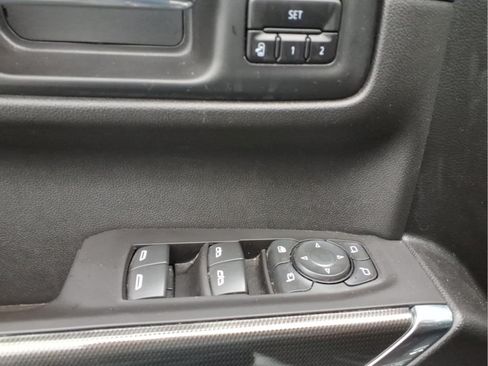 Used 2021 GMC Sierra 1500 AT4 w/ AT4 Premium Package AWD/4WD image 21