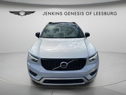 Used 2022 Volvo XC40 T5 R-Design w/ Advanced Package AWD/4WD image 12