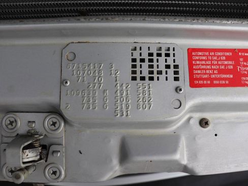 Used 1987 Mercedes-Benz 560 SL image 44