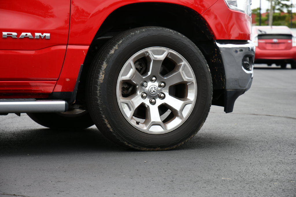 Used 2022 RAM 1500 Big Horn AWD/4WD image 9
