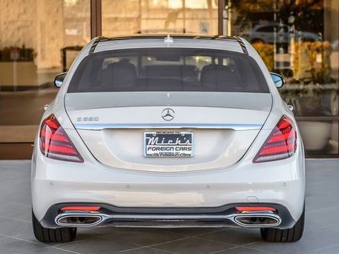 Used 2018 Mercedes-Benz S 560 Sedan image 8