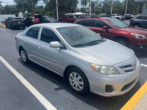 Used 2012 Toyota Corolla L FWD image 4