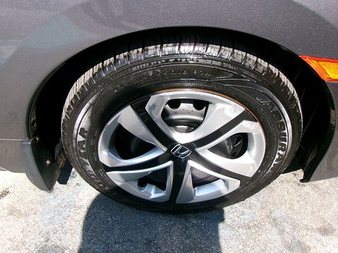 Used 2018 Honda Civic LX image 9