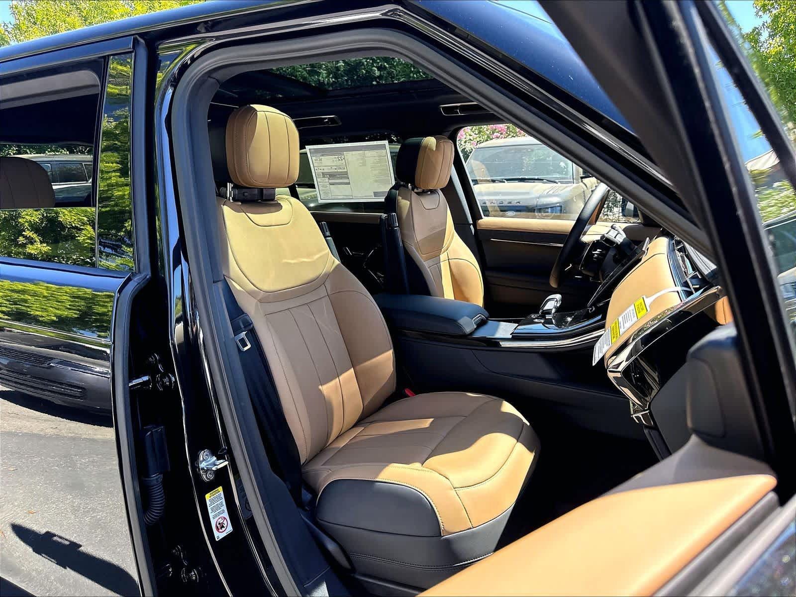 New 2026 Land Rover Range Rover Sport Dynamic SE AWD/4WD image 31