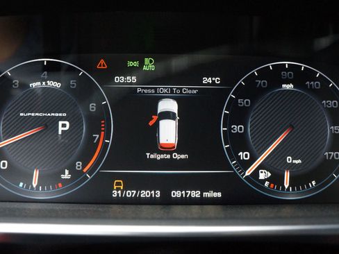 Used 2014 Land Rover Range Rover Autobiography image 15