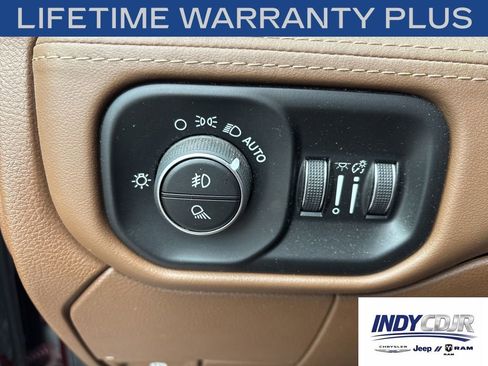 Used 2020 RAM 3500 Limited AWD/4WD image 25
