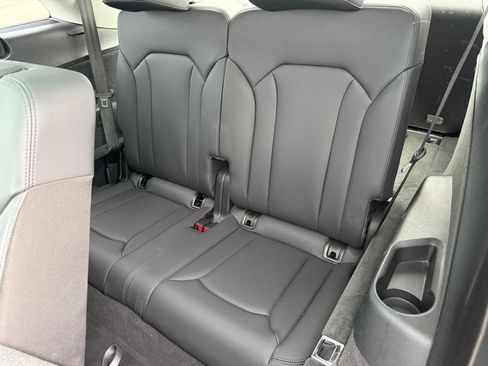 Used 2023 Audi Q7 3.0T Premium Plus image 8