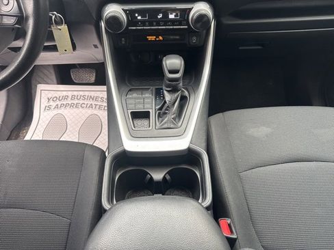 Used 2019 Toyota RAV4 LE w/ All Weather Liner Package image 12