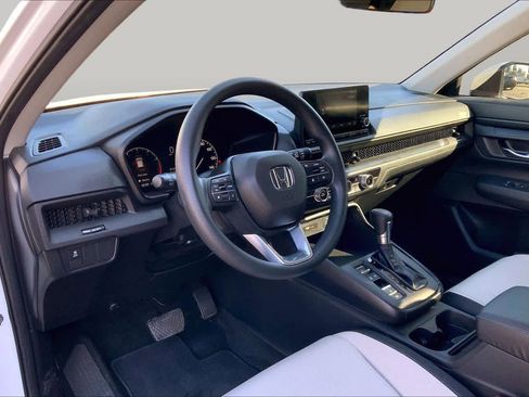 Used 2025 Honda CR-V LX image 17