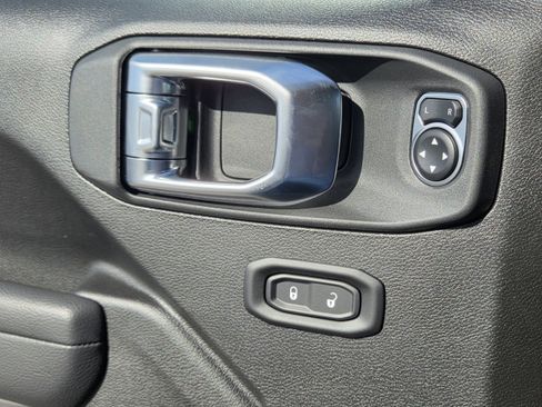 New 2026 Jeep Wrangler Unlimited Sport image 14