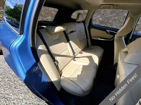 Used 2015 Volvo XC60 T6 Platinum AWD/4WD image 25
